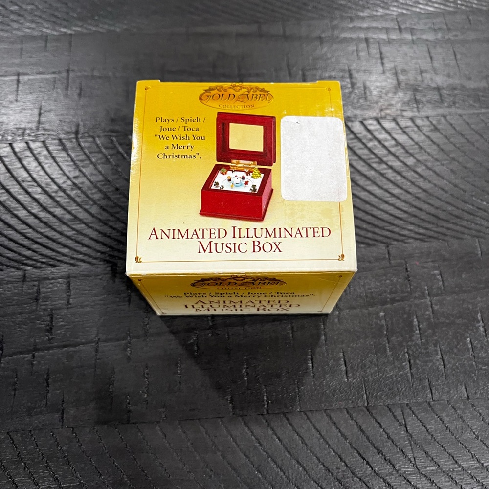 Gold Label Collection Animated Illuminated Music Box  "We Wish You A Merry Xmas"